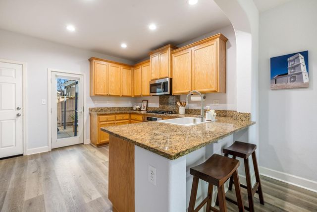 10939 Thorley Way, Rancho Cordova, CA 95670