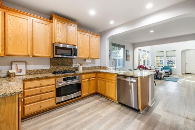 10939 Thorley Way, Rancho Cordova, CA 95670