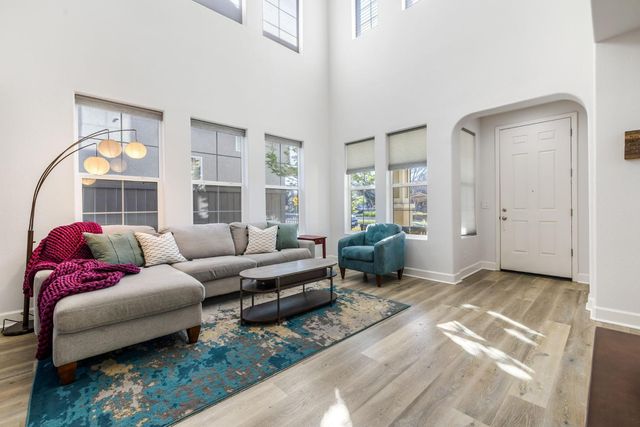 10939 Thorley Way, Rancho Cordova, CA 95670