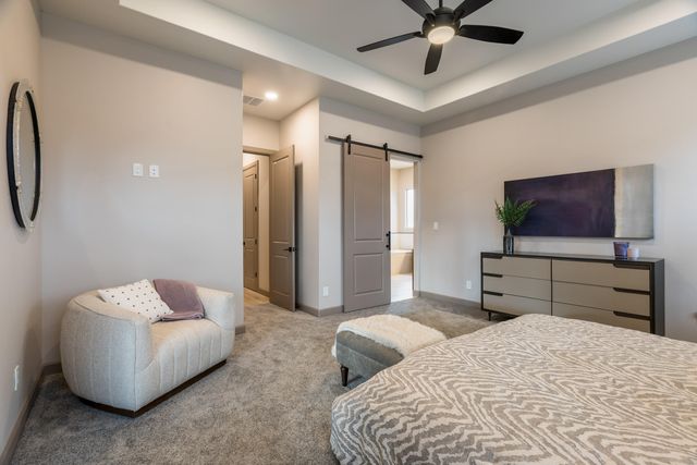 228 Lavender Place NW, Albuquerque, NM 87113