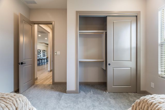 228 Lavender Place NW, Albuquerque, NM 87113