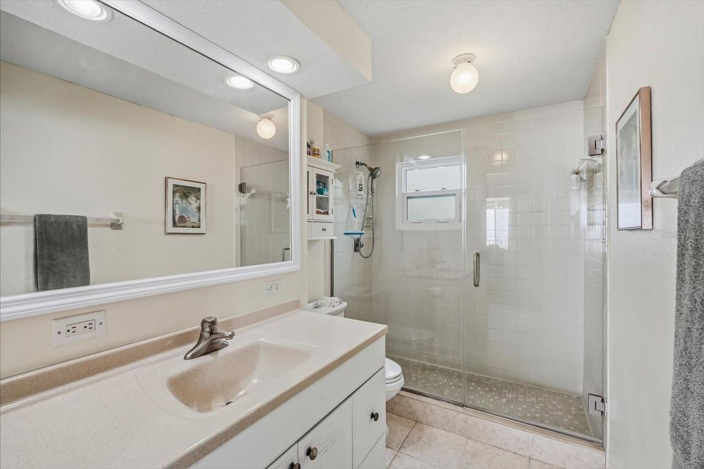 Image 25 of property listing at 6470 MOURNING DOVE DRIVE 401, Bradenton, FL 34210