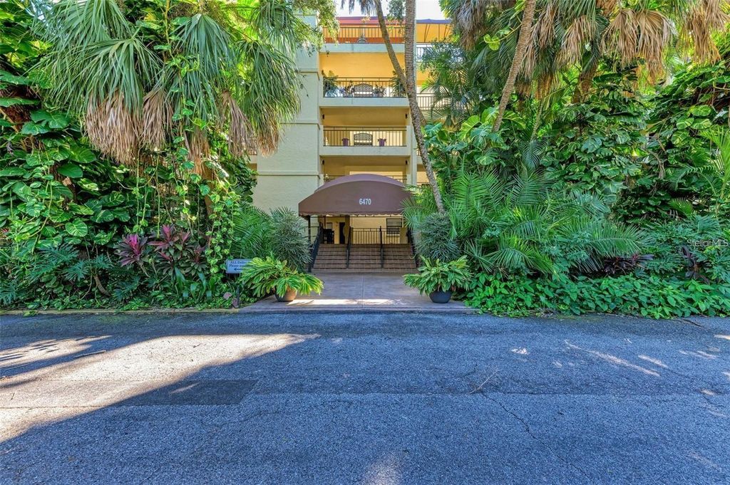 Image 29 of property listing at 6470 MOURNING DOVE DRIVE 401, Bradenton, FL 34210