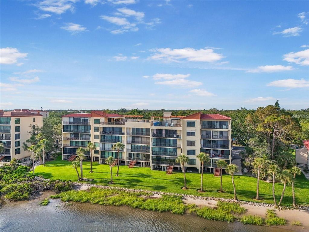 Image 35 of property listing at 6470 MOURNING DOVE DRIVE 401, Bradenton, FL 34210