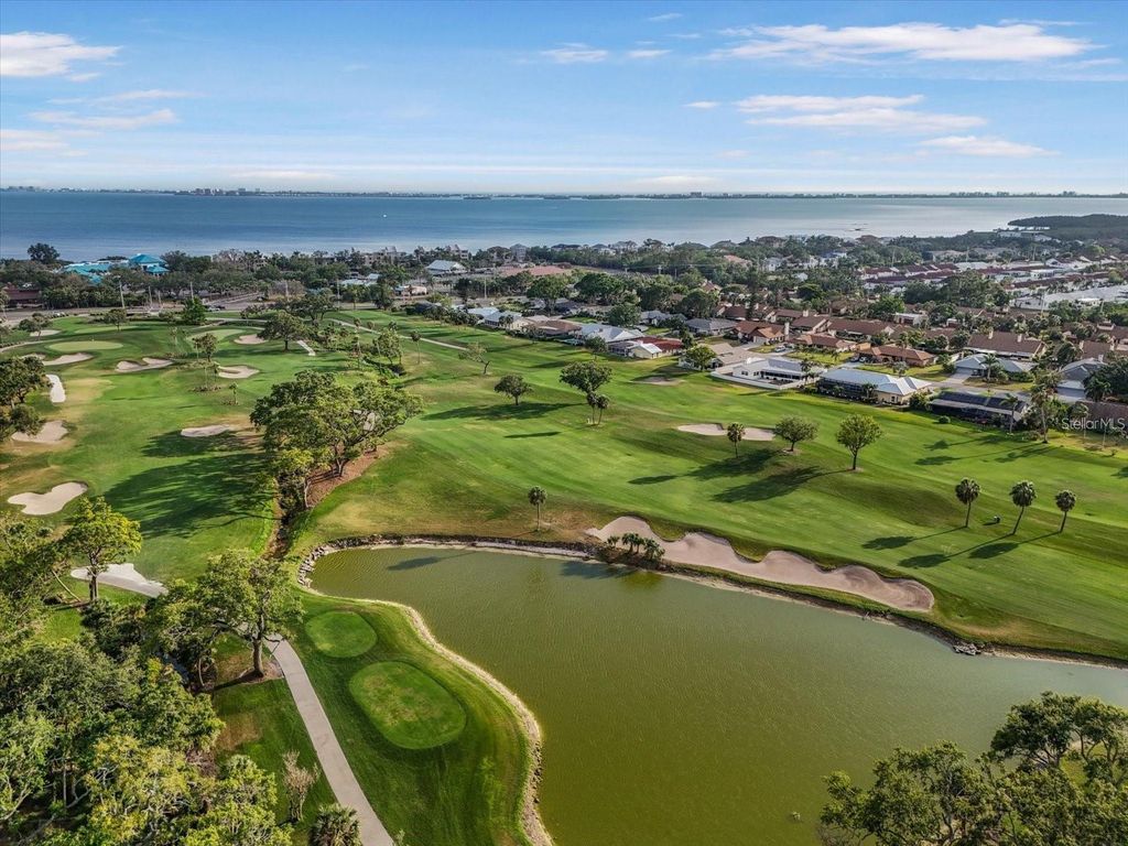 Image 45 of property listing at 6470 MOURNING DOVE DRIVE 401, Bradenton, FL 34210