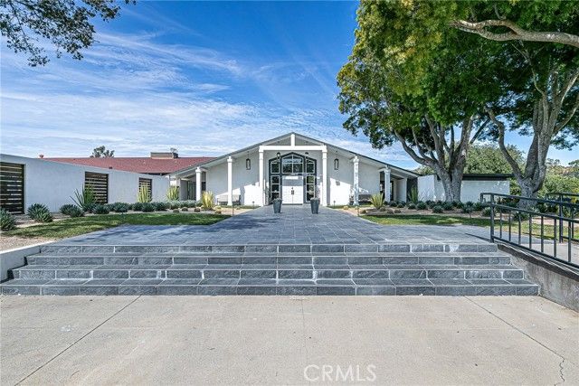 73 Stanford, Lompoc, CA 93436