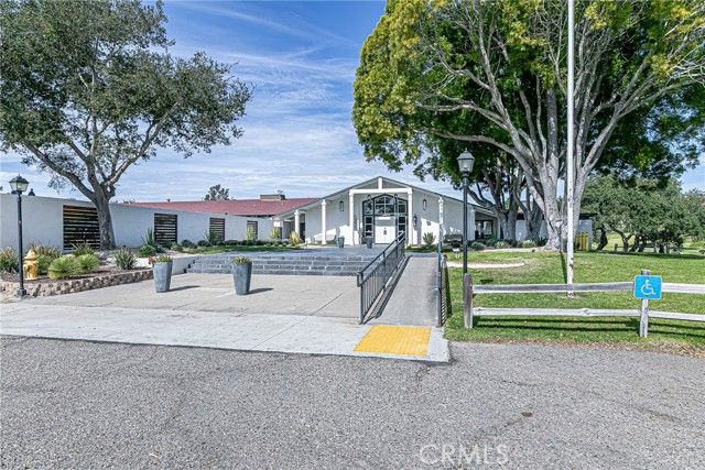 73 Stanford, Lompoc, CA 93436