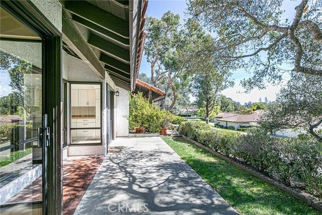 73 Stanford, Lompoc, CA 93436