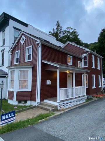 122 Broadway, Norwich, CT 06360