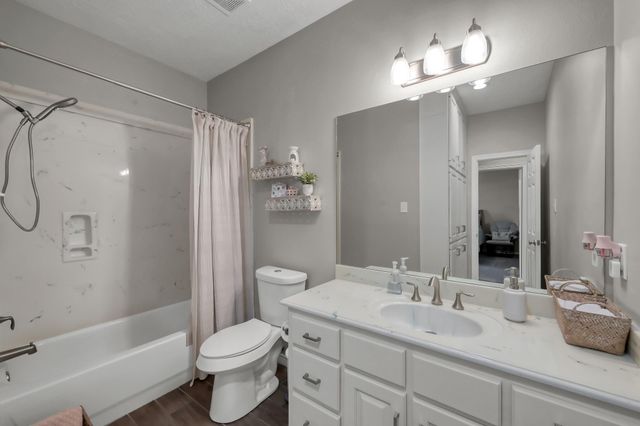 13422 Hidden Valley Drive, Montgomery, TX 77356