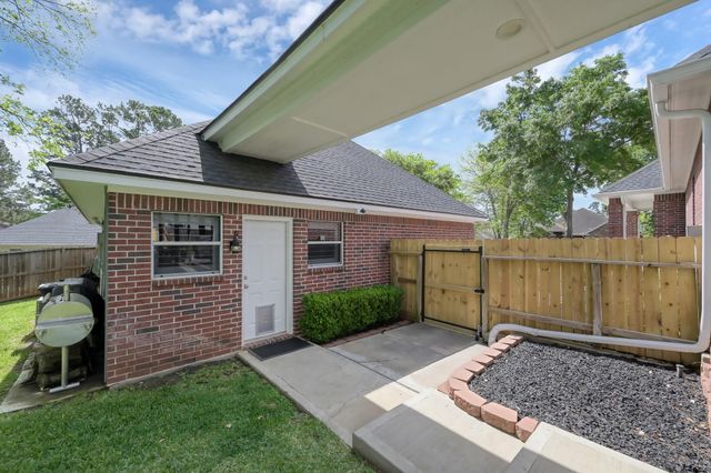 13422 Hidden Valley Drive, Montgomery, TX 77356