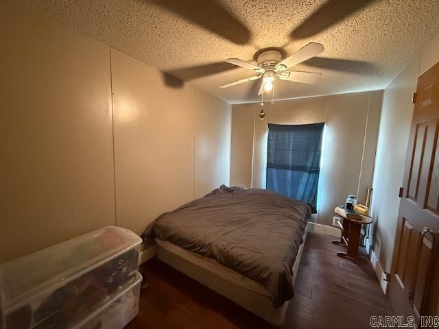 2389 Newport Rd, Batesville, AR 72501