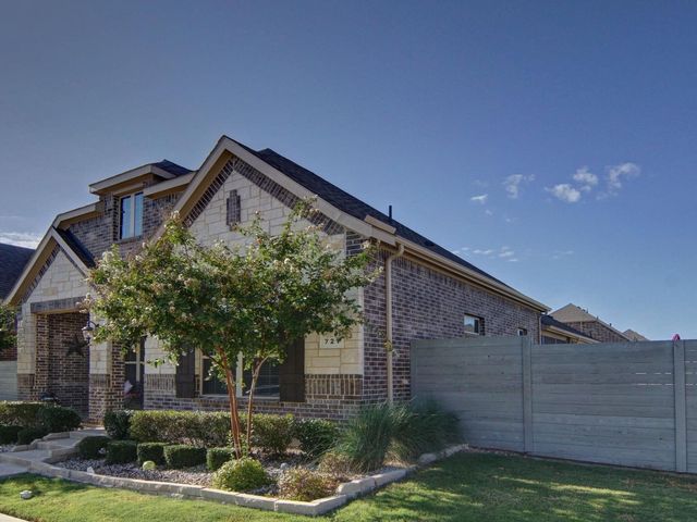 721 10th Street, Argyle, TX 76226