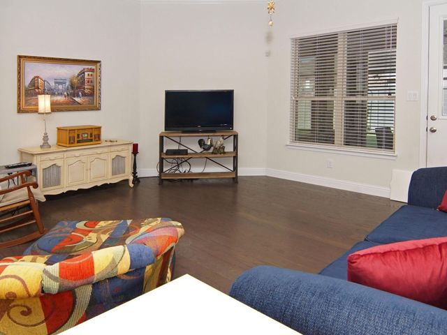 721 10th Street, Argyle, TX 76226