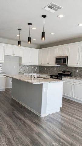 29155 Bottlebrush, Lake Elsinore, CA 92530