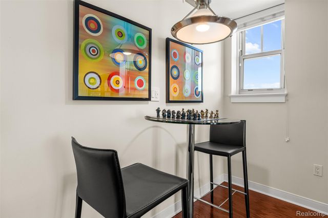 525 W Lafayette Boulevard 11B, Detroit, MI 48226