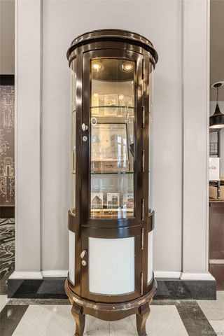 525 W Lafayette Boulevard 11B, Detroit, MI 48226