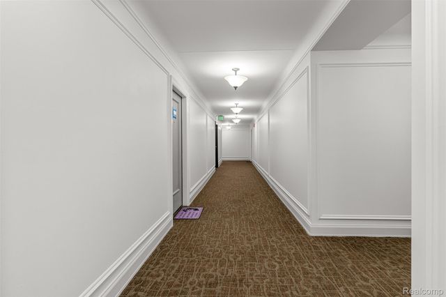 525 W Lafayette Boulevard 11B, Detroit, MI 48226