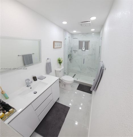734 W 32nd St 734, Hialeah, FL 33012