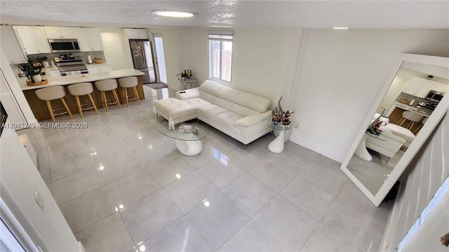 734 W 32nd St 734, Hialeah, FL 33012