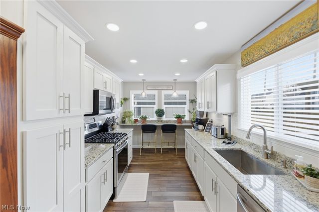 735 Allison Avenue, Lorain, OH 44052