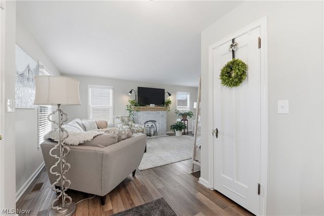 735 Allison Avenue, Lorain, OH 44052