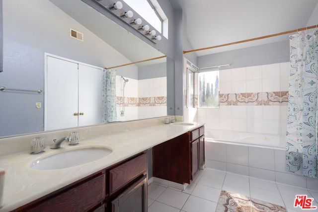 37712 Duffel Street, Palmdale, CA 93552