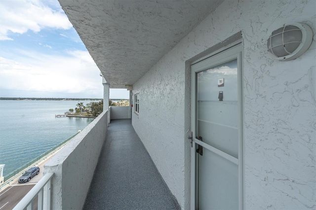 285 107TH AVENUE 701, Treasure Island, FL 33706