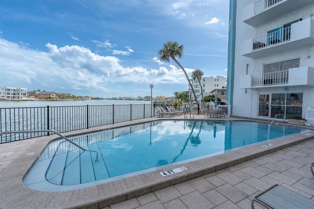 285 107TH AVENUE 701, Treasure Island, FL 33706