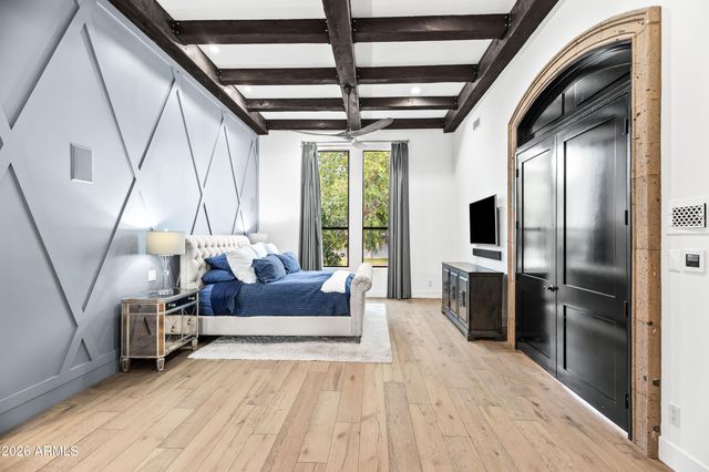 4725 N LAUNFAL Avenue, Phoenix, AZ 85018