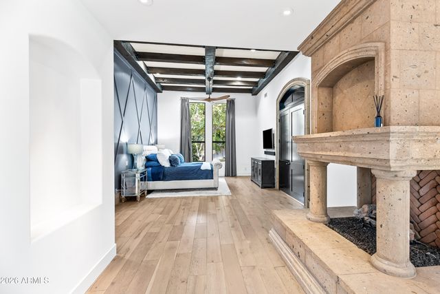 4725 N LAUNFAL Avenue, Phoenix, AZ 85018