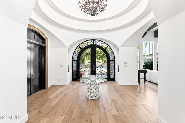 4725 N LAUNFAL Avenue, Phoenix, AZ 85018