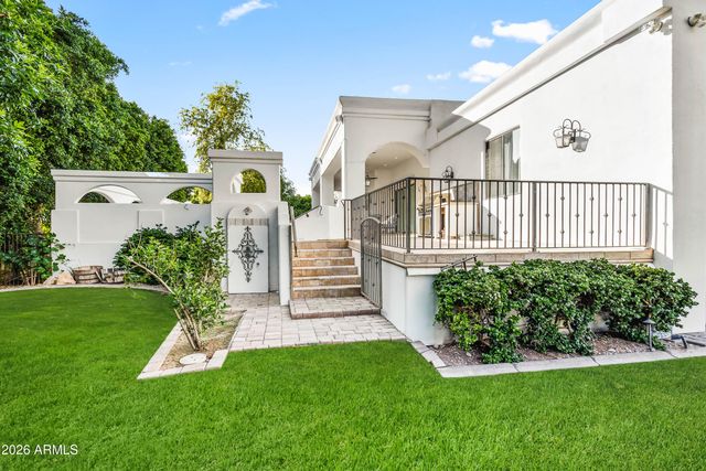 4725 N LAUNFAL Avenue, Phoenix, AZ 85018