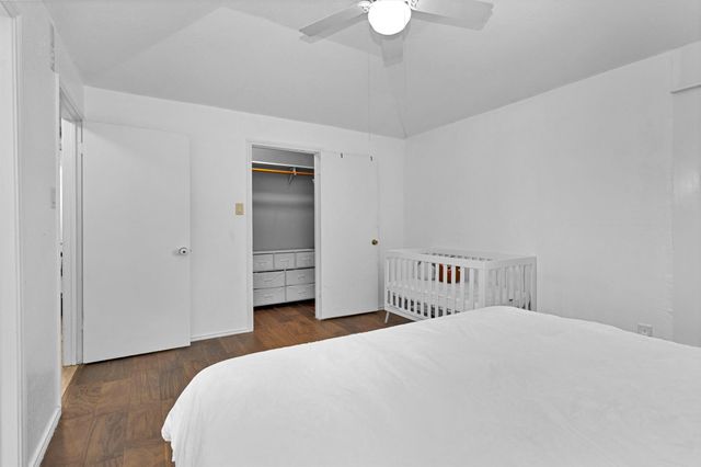 21507 Meadowhill Drive, Spring, TX 77388