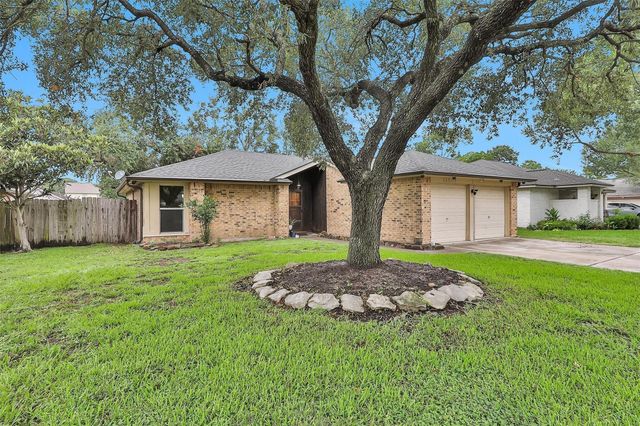 21507 Meadowhill Drive, Spring, TX 77388