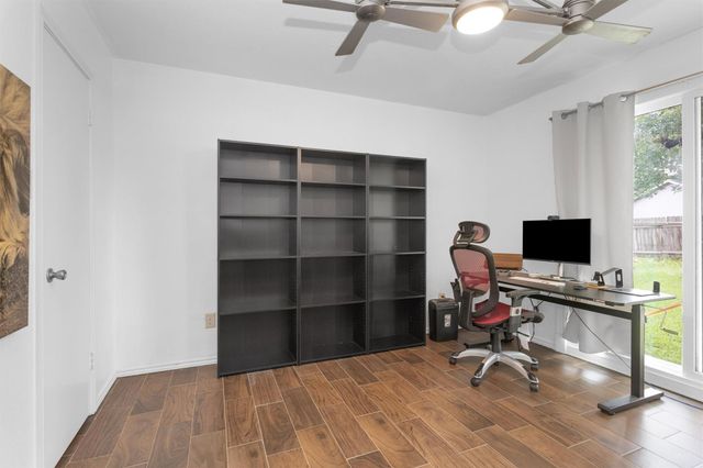 21507 Meadowhill Drive, Spring, TX 77388