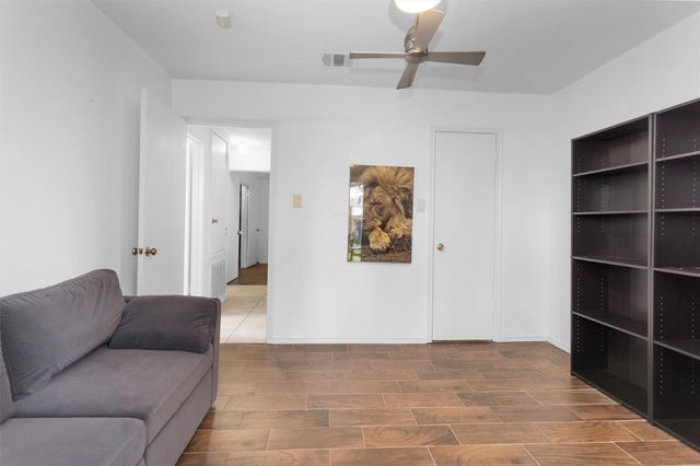 21507 Meadowhill Drive, Spring, TX 77388