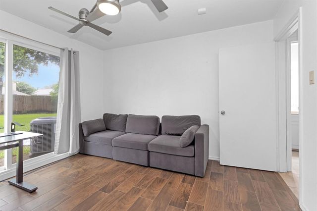 21507 Meadowhill Drive, Spring, TX 77388