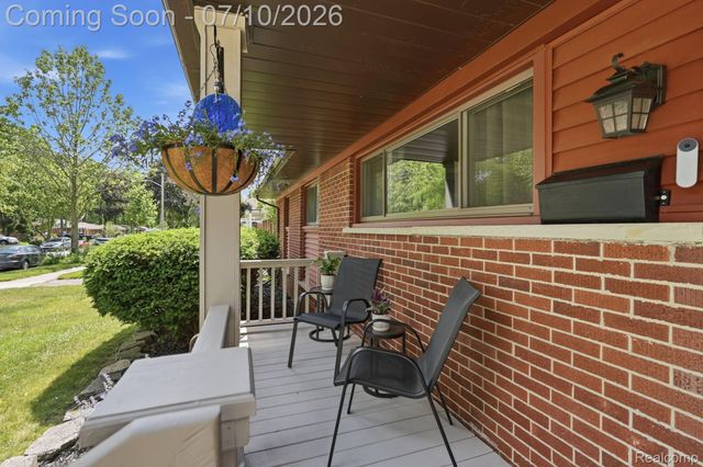 1061 Western Drive, Ann Arbor, MI 48103