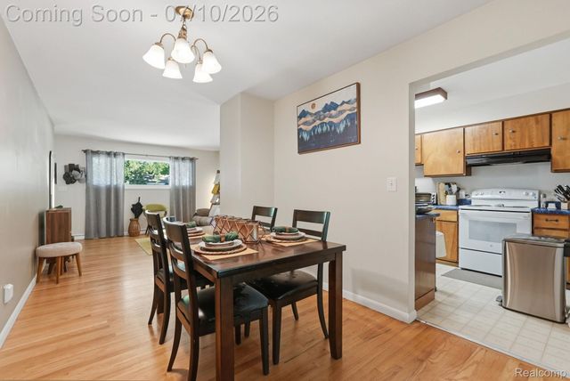 1061 Western Drive, Ann Arbor, MI 48103
