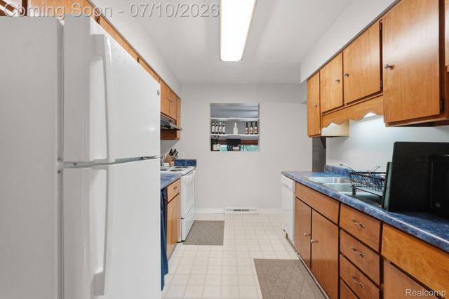 1061 Western Drive, Ann Arbor, MI 48103