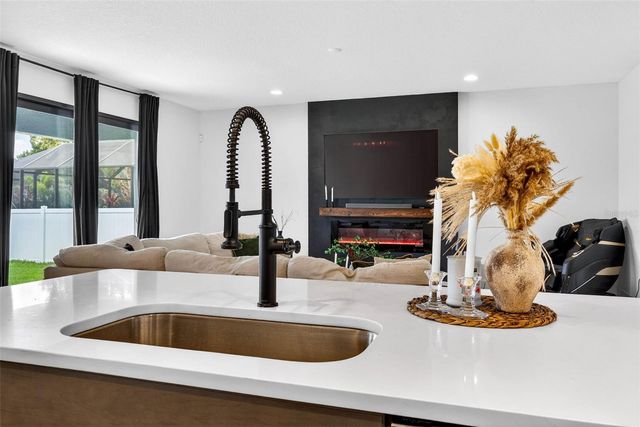 610 W CHELSEA STREET, Tampa, FL 33603