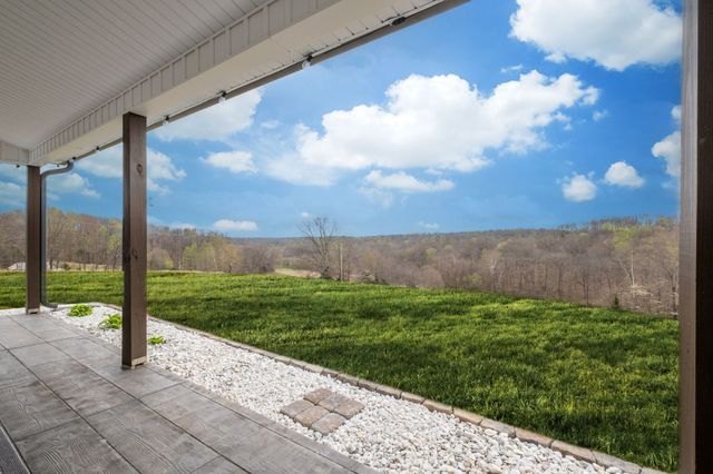 1043 Murphy Hollow Road, Vanleer, TN 37181