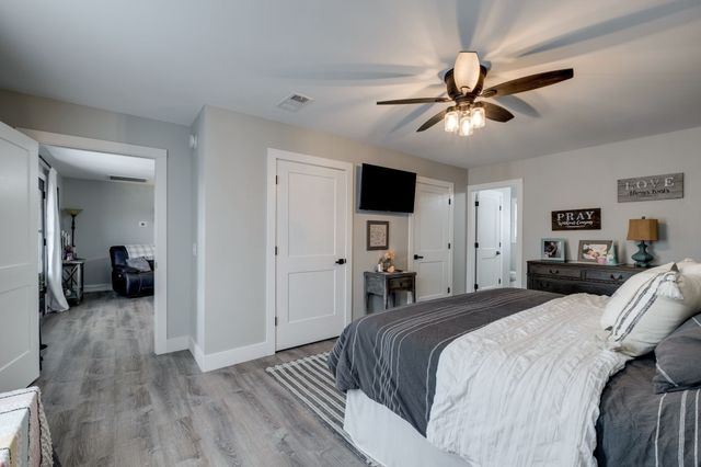 1043 Murphy Hollow Road, Vanleer, TN 37181