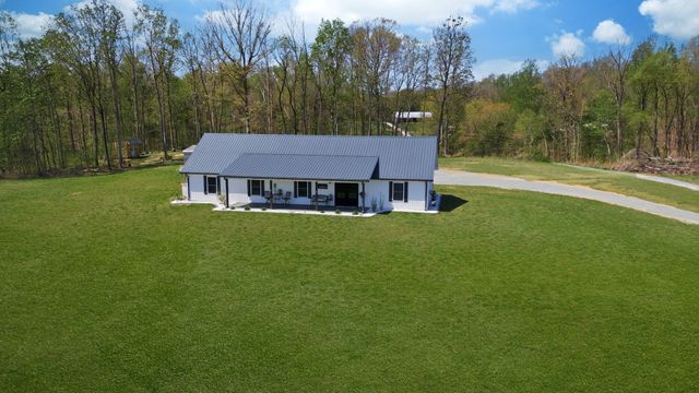 1043 Murphy Hollow Road, Vanleer, TN 37181