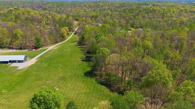 1043 Murphy Hollow Road, Vanleer, TN 37181