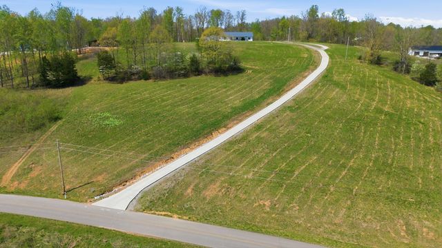 1043 Murphy Hollow Road, Vanleer, TN 37181