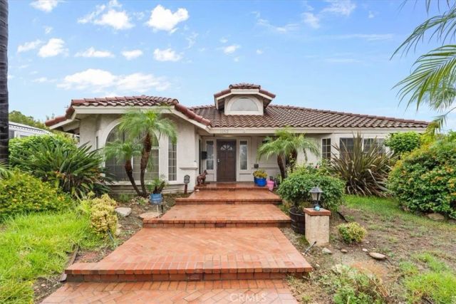 1152 N Redding, Upland, CA 91786