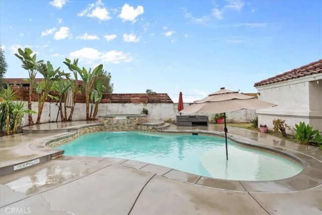 1152 N Redding, Upland, CA 91786