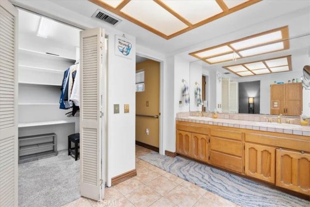 1152 N Redding, Upland, CA 91786